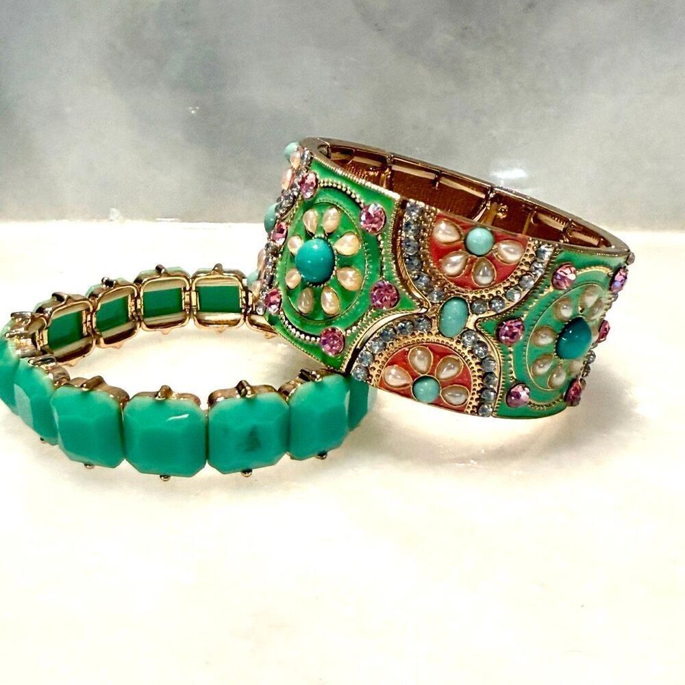 Lot of 2 Francesca’s Enamel Rhinestone Cuff & Faceted Resin Stretch Bracelet Set